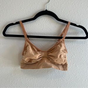 Skims Seamless sculpt bralette